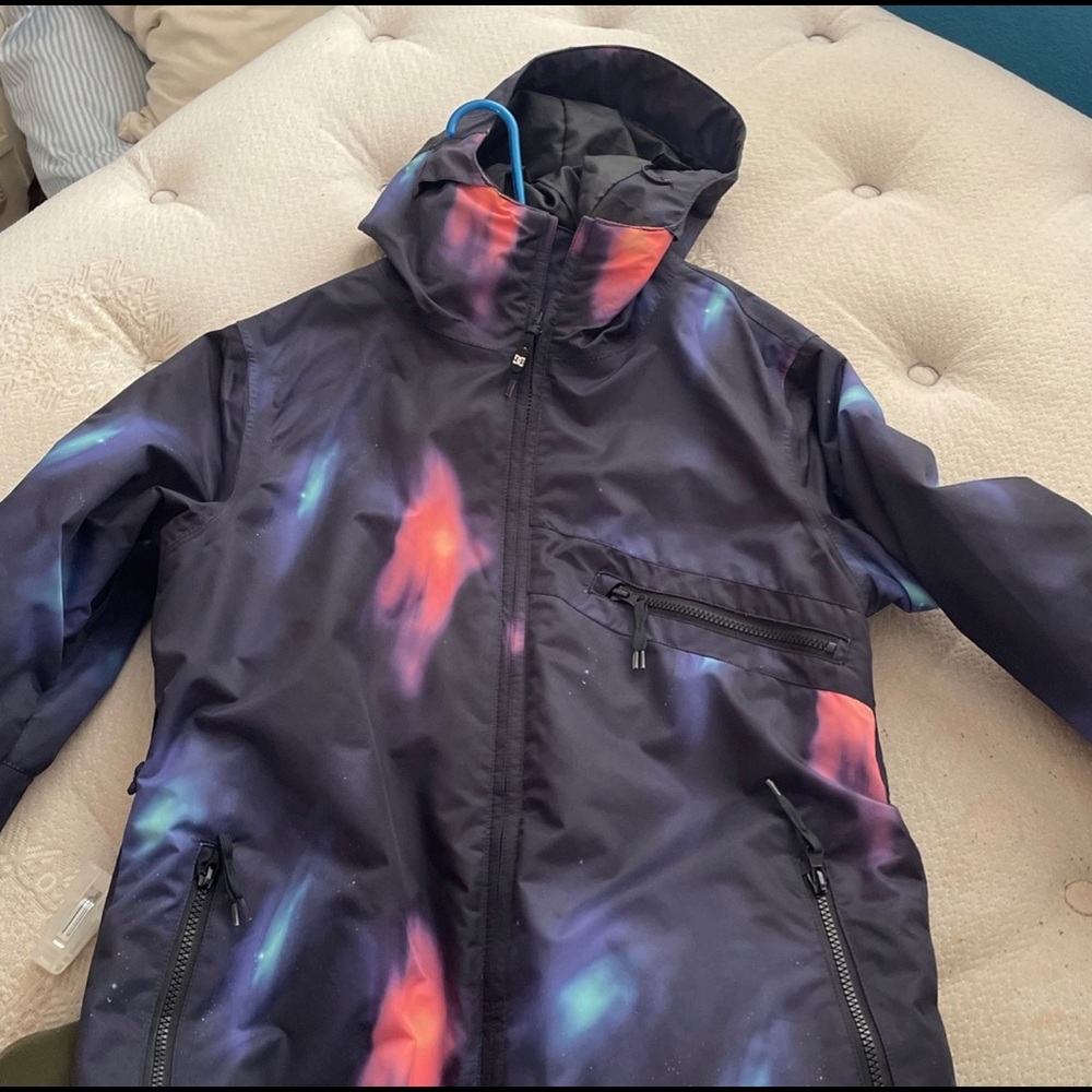 DC snow jacket